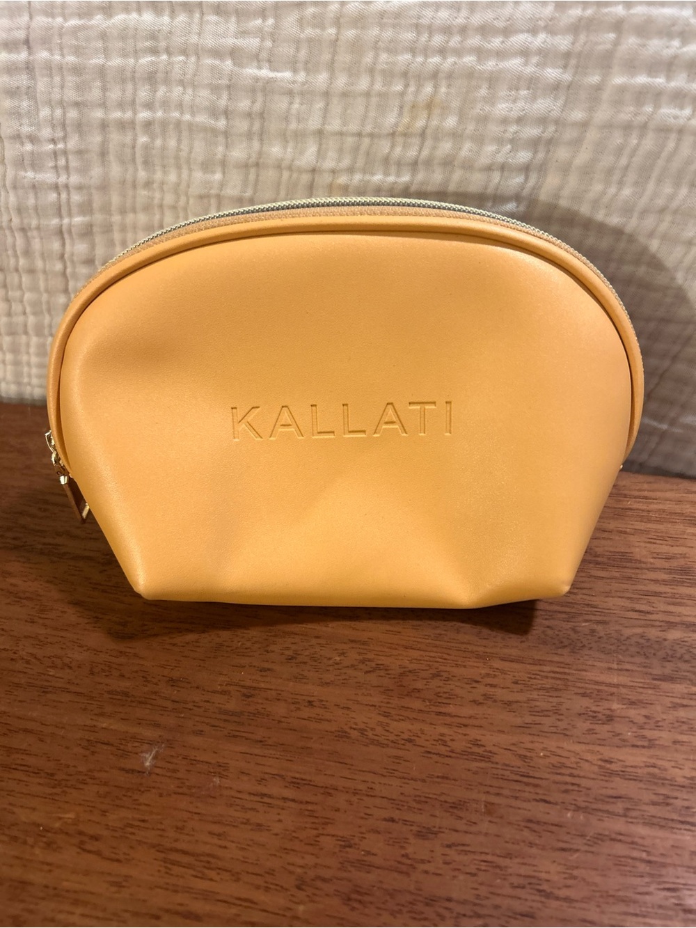 Kallati makeup bag